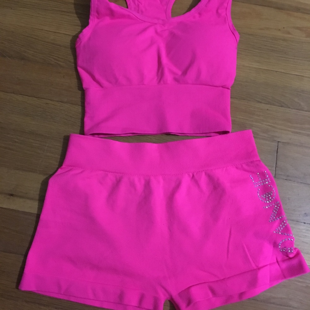 Showstoppers Dance set